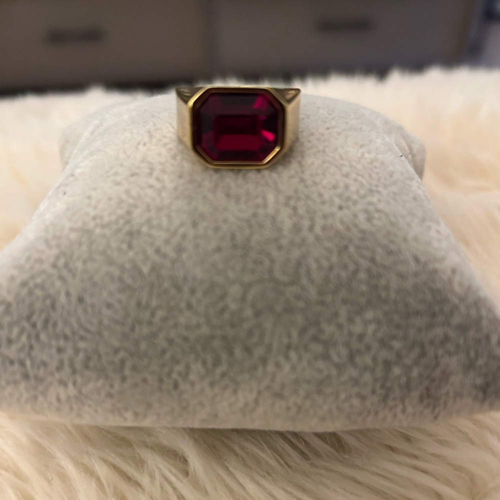 Short & Suite Chunky Gem Ring In Ruby, Size 7 - image 3